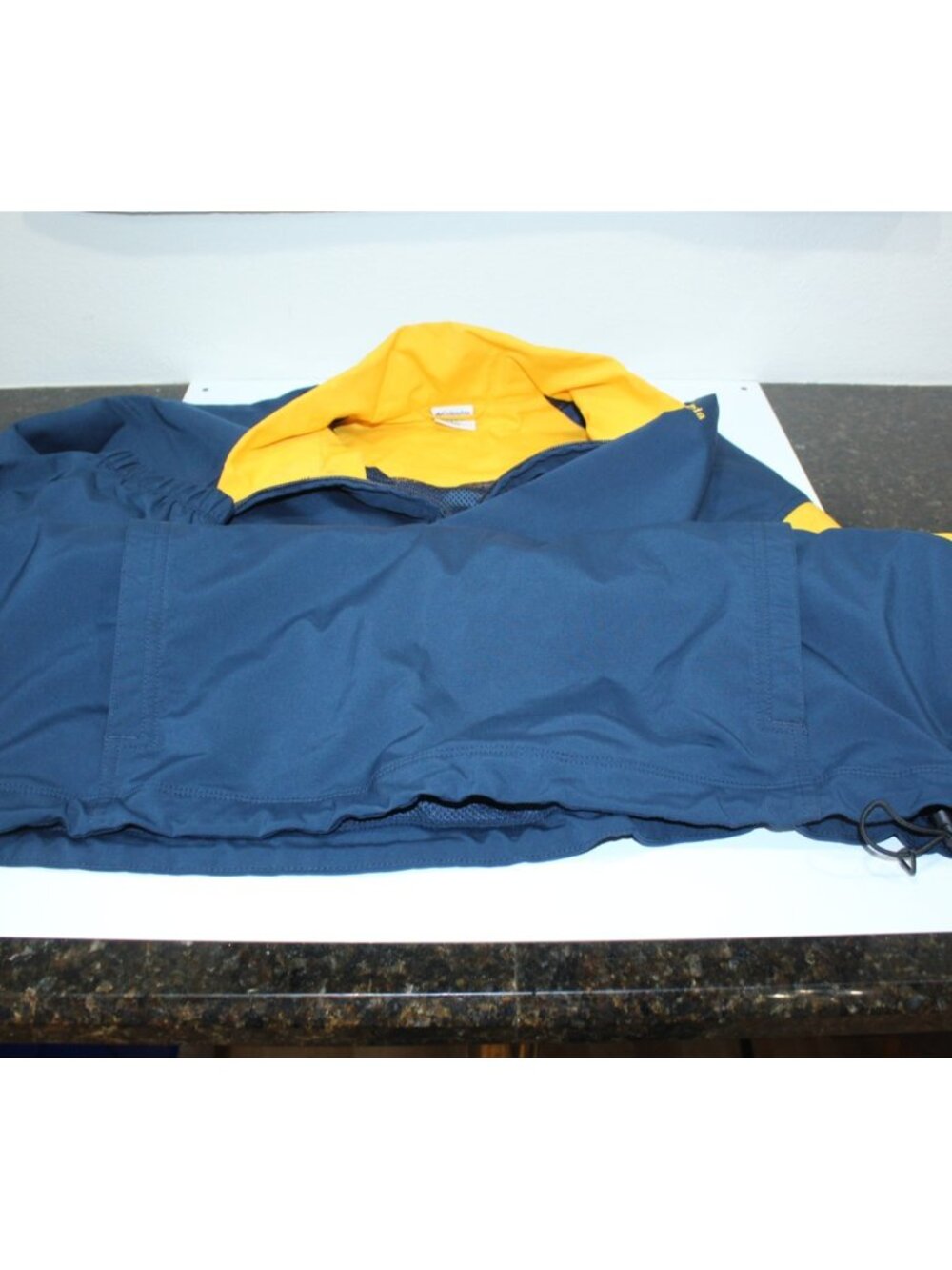 Vintage Columbia Warm Up Jacket Jersey Lined 1/4 Zip Michigan Embroidered Logo L - Picture 8 of 12